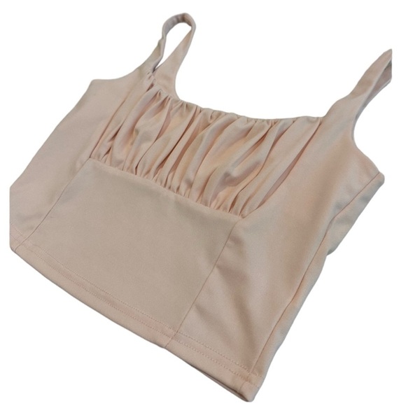Light Pink Women's Ruched Sleeveless Cropped Cami Size Small - Picture 3 of 10